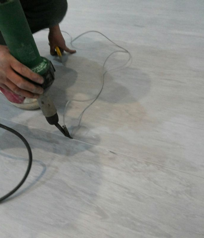 pvc塑胶地板怎么施工怎么铺装？